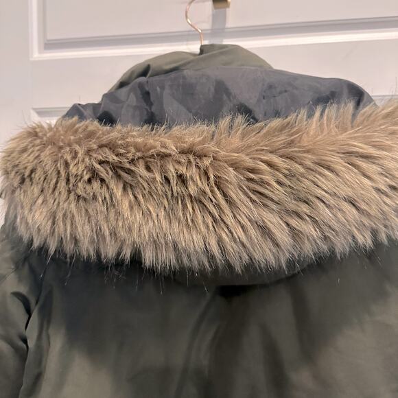 Old Navy Women’s Puffer Fleece Lined Jacket-Fur Hood - Picture 4 of 7